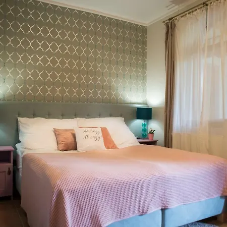 Hotel Szent Anna Panzio *